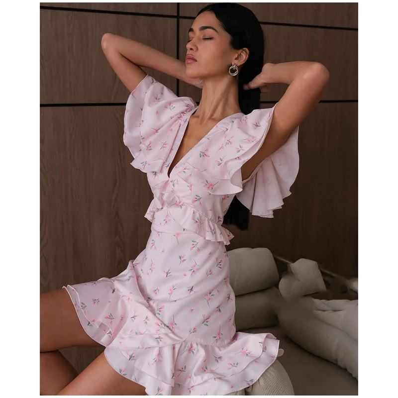 Floral Print V-neck Cinched Waist Dress Women Chic Layered Ruffle Hem Short Sleeved High-waist Dresses 2026 New Street Vestidos