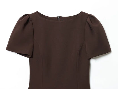 ETJ 2025 women's new products are elegant and stylish Short dress with a boat neck and short sleeves with pleats  black dress
