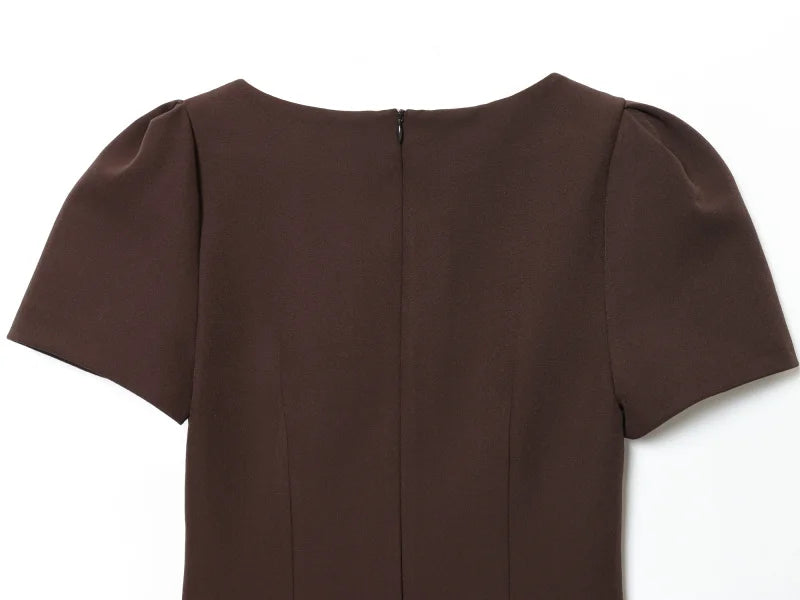 ETJ 2025 women's new products are elegant and stylish Short dress with a boat neck and short sleeves with pleats  black dress