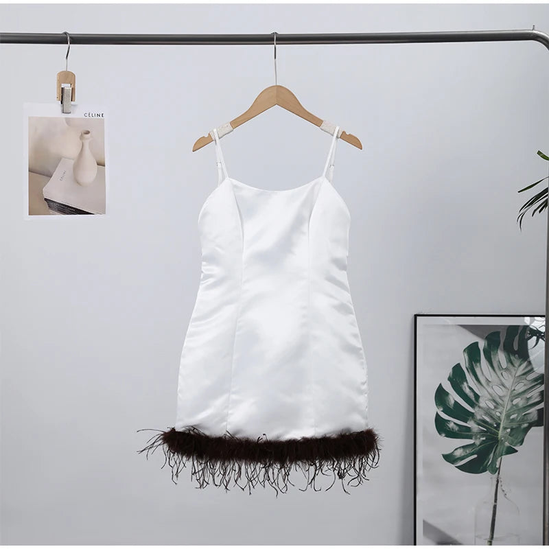Sexy Feather Patchork Sling Short Dress Women Sleeveless Backless Slim Female Dresses 2026 Spring Summer Lady Beach Chic Robes