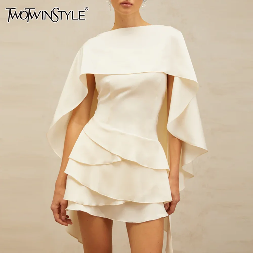TWOTWINSTYLE Spliced Ruffles Slimming Dresses for Women Strapless Sleeveless High Waist Dress Patchwork Shawl Dress Female