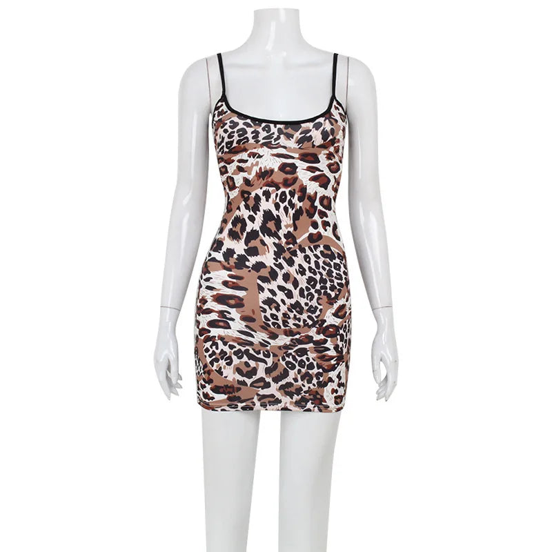 Fashion Sexy Summer Leopard Printed Women Dresses Backless Streetwear Regular Casual Camisole Strapless Skinny Vestidos Robes