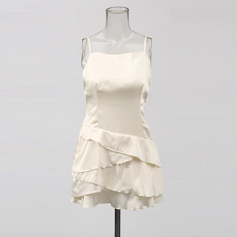 TWOTWINSTYLE Spliced Ruffles Slimming Dresses for Women Strapless Sleeveless High Waist Dress Patchwork Shawl Dress Female